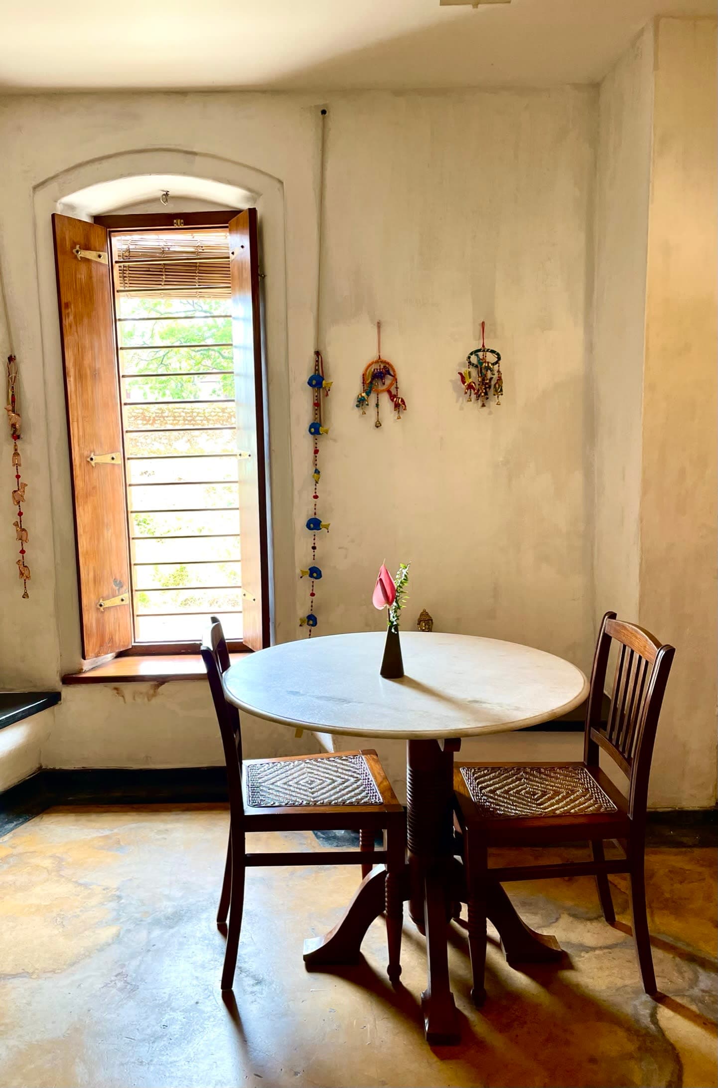 A World Where Memories Can Be Traded Like Currency!