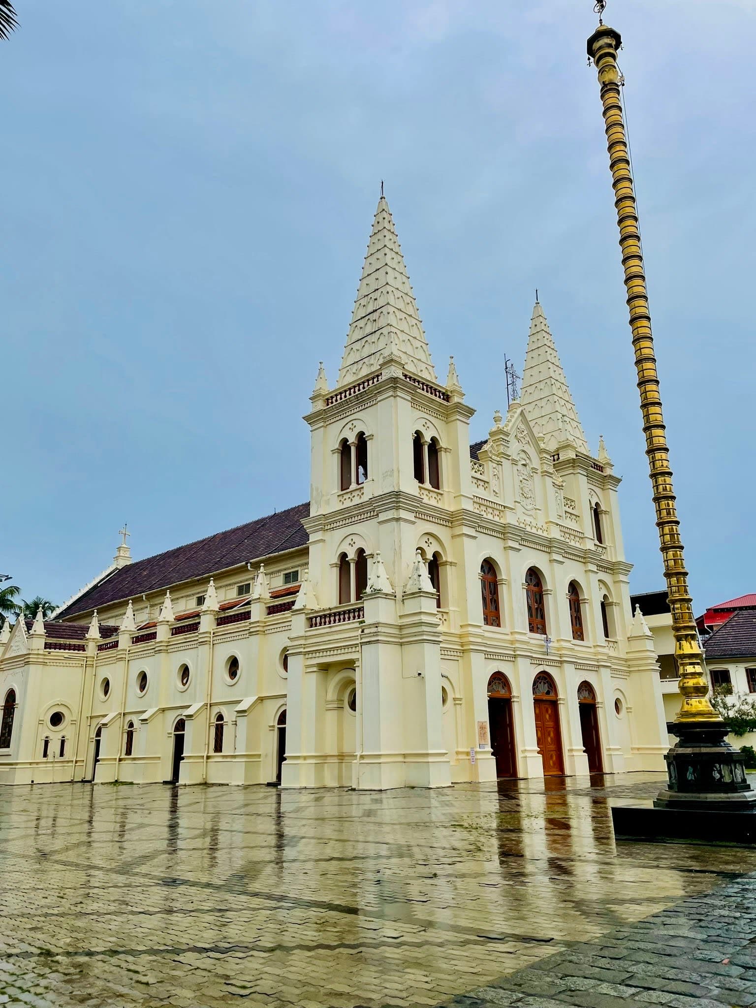 Santa Cruz Cathedral Basilica , Kochi, Kerala